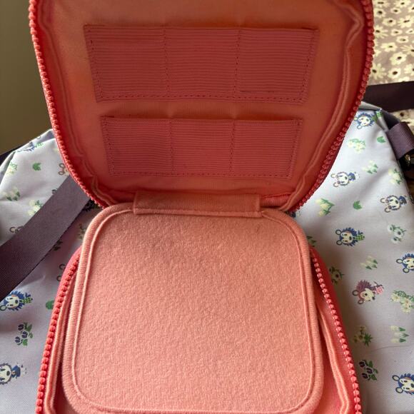 RARE Pink Peach Nintendo 2ds with case - Picture 10 of 12